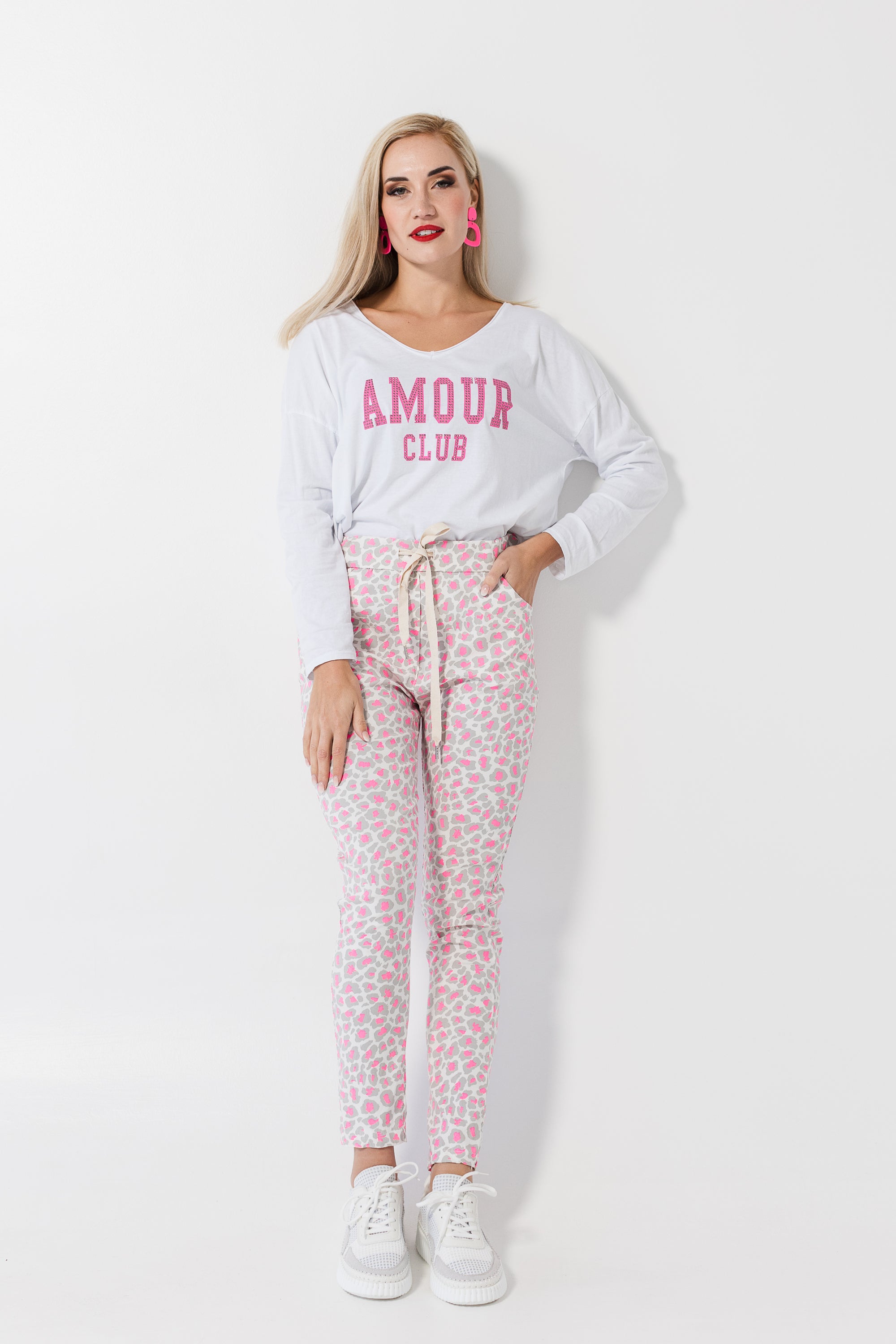 Pink amour club