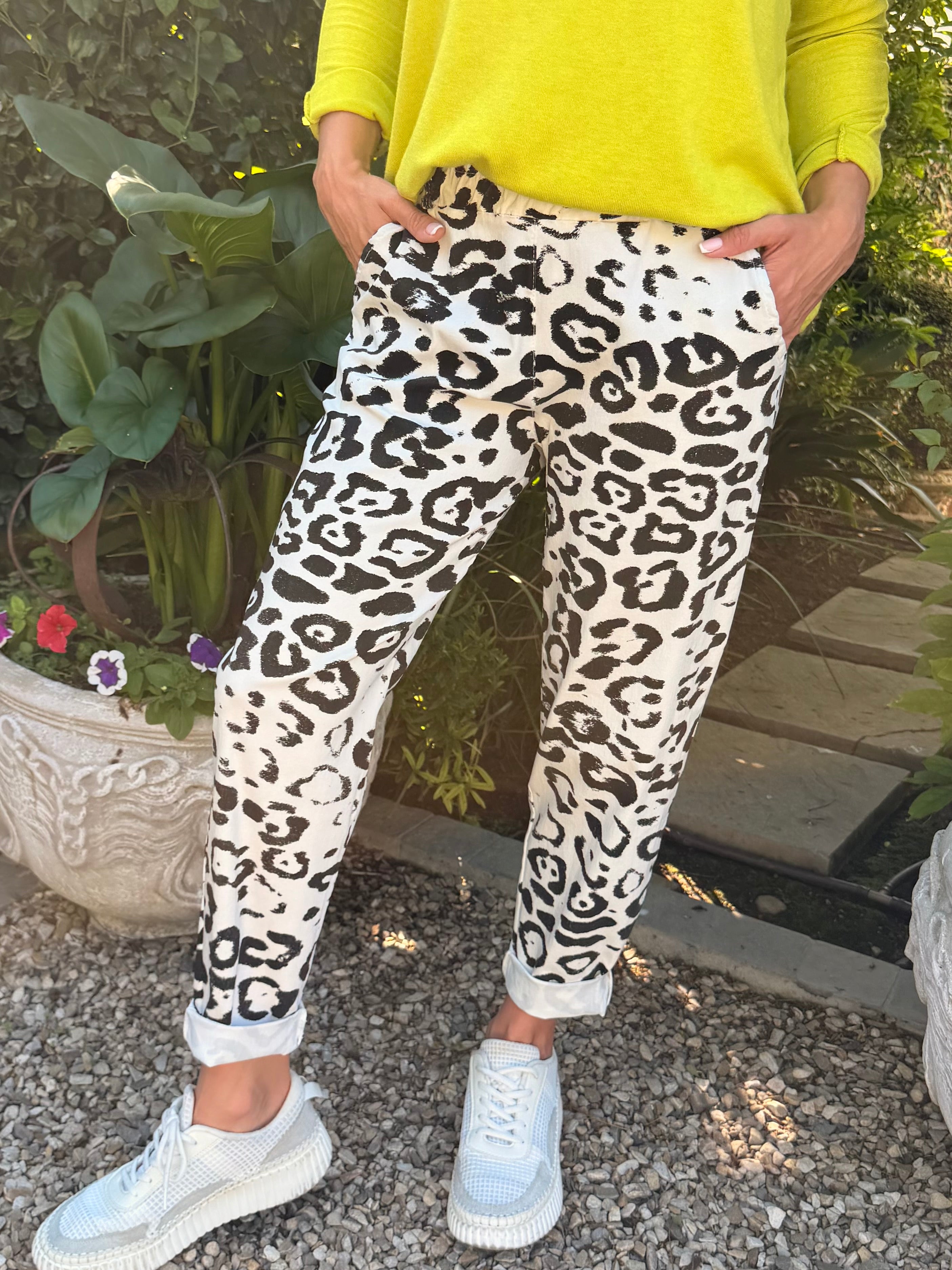 Italian pants - Black leopard