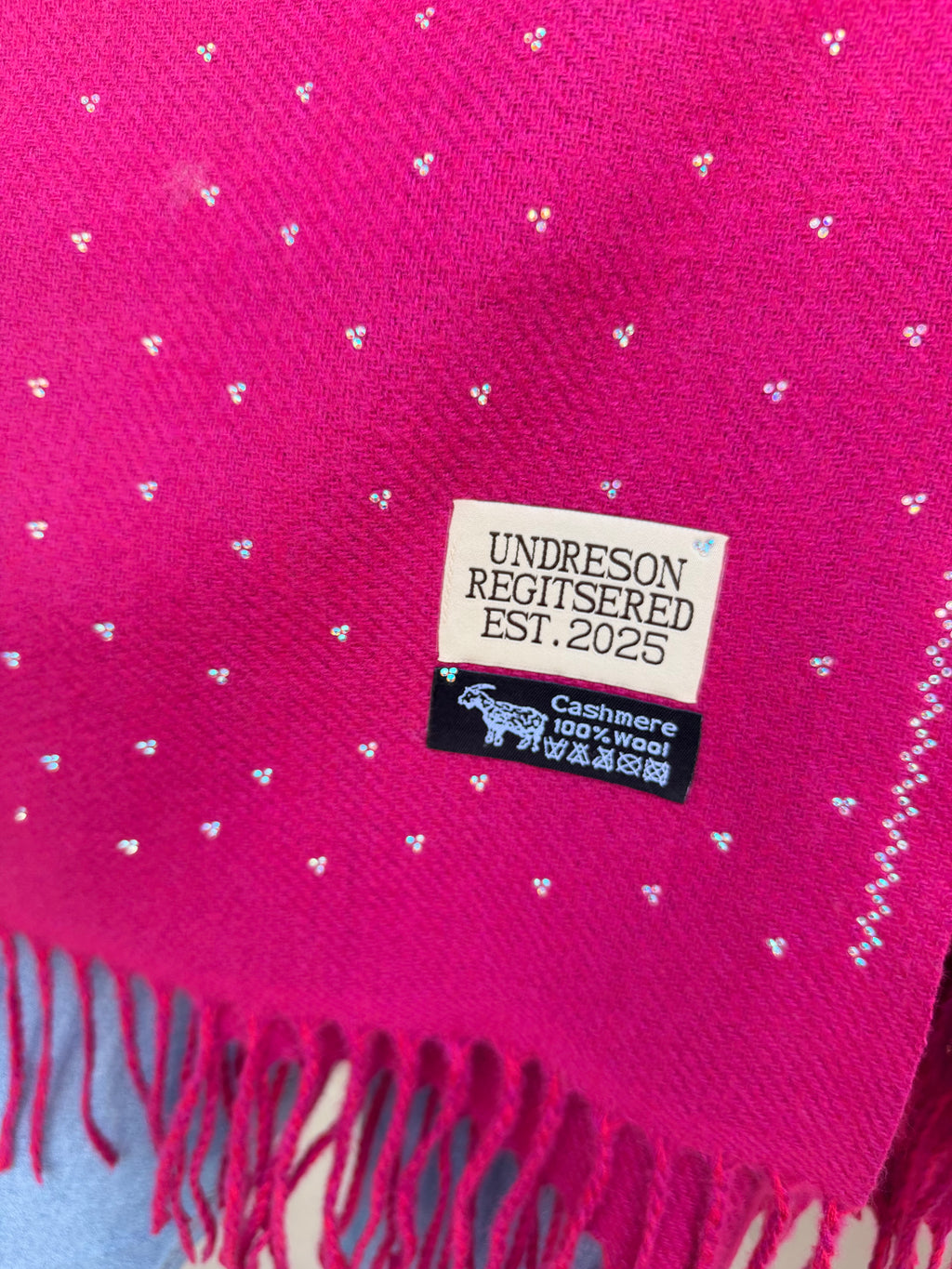 Cashmere shimmer scarf- Magenta