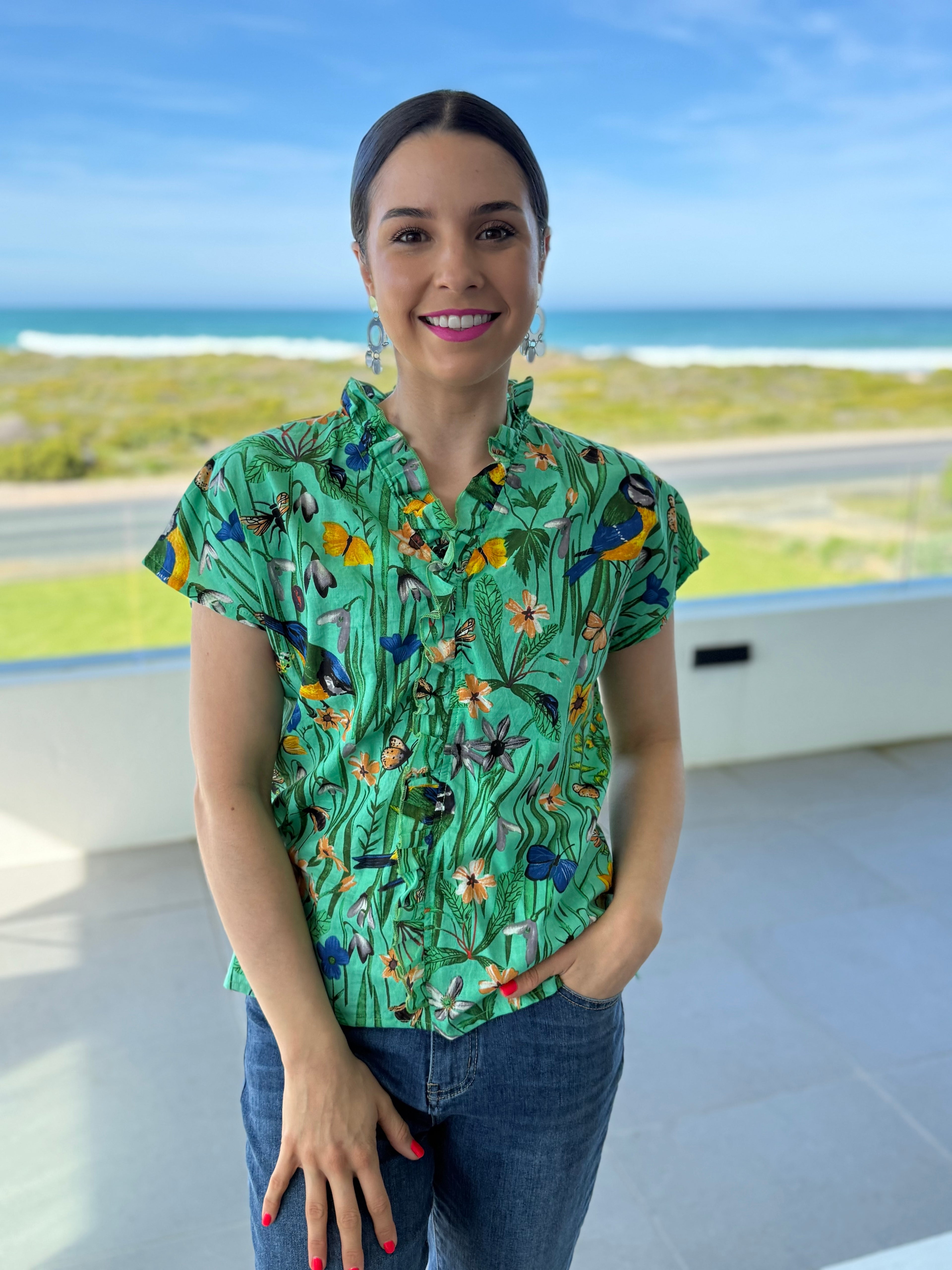 Anelia top- green bird