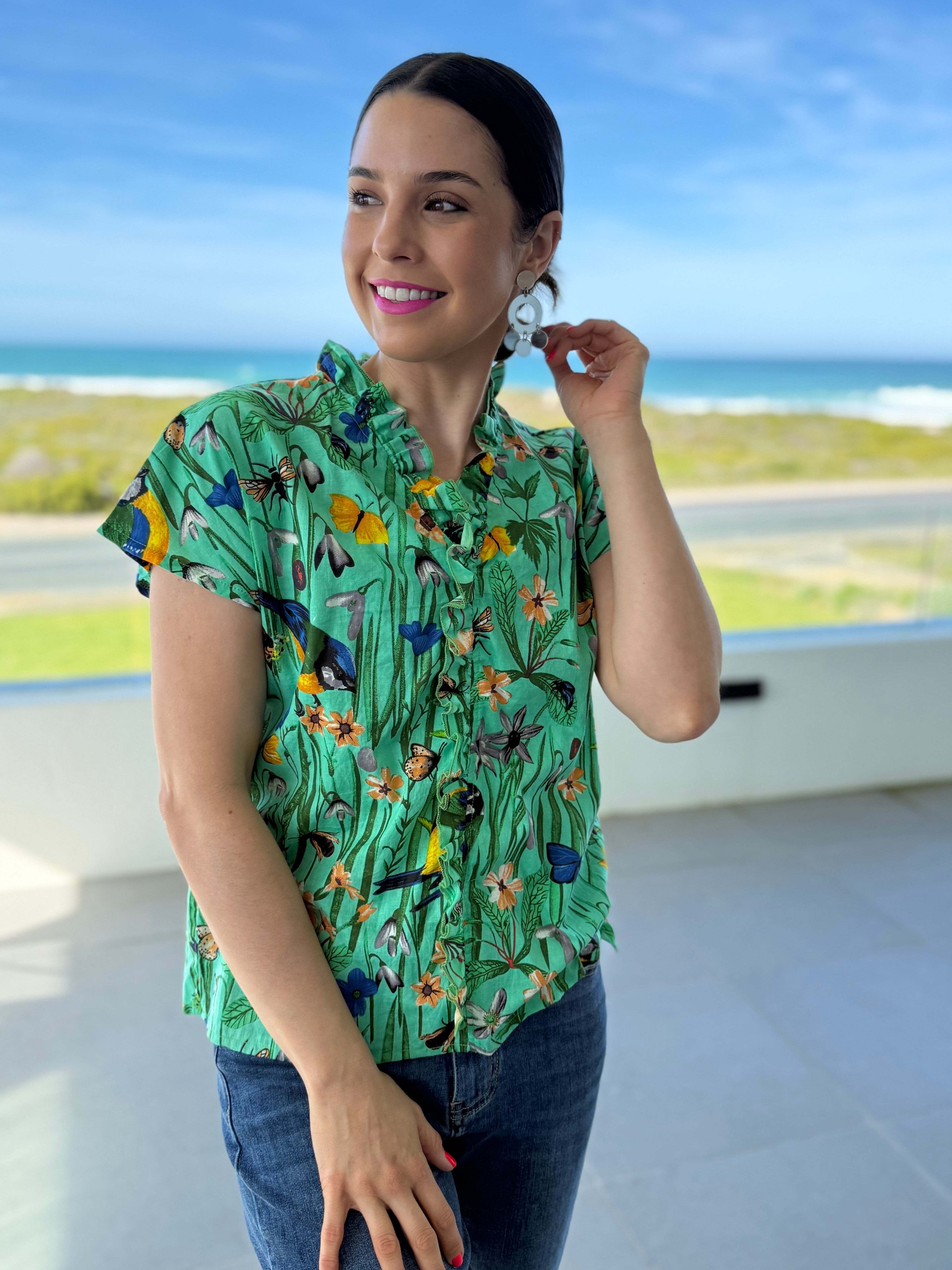 Anelia top- green bird