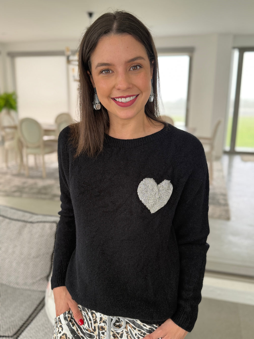 Baby alpaca knit- Black heart