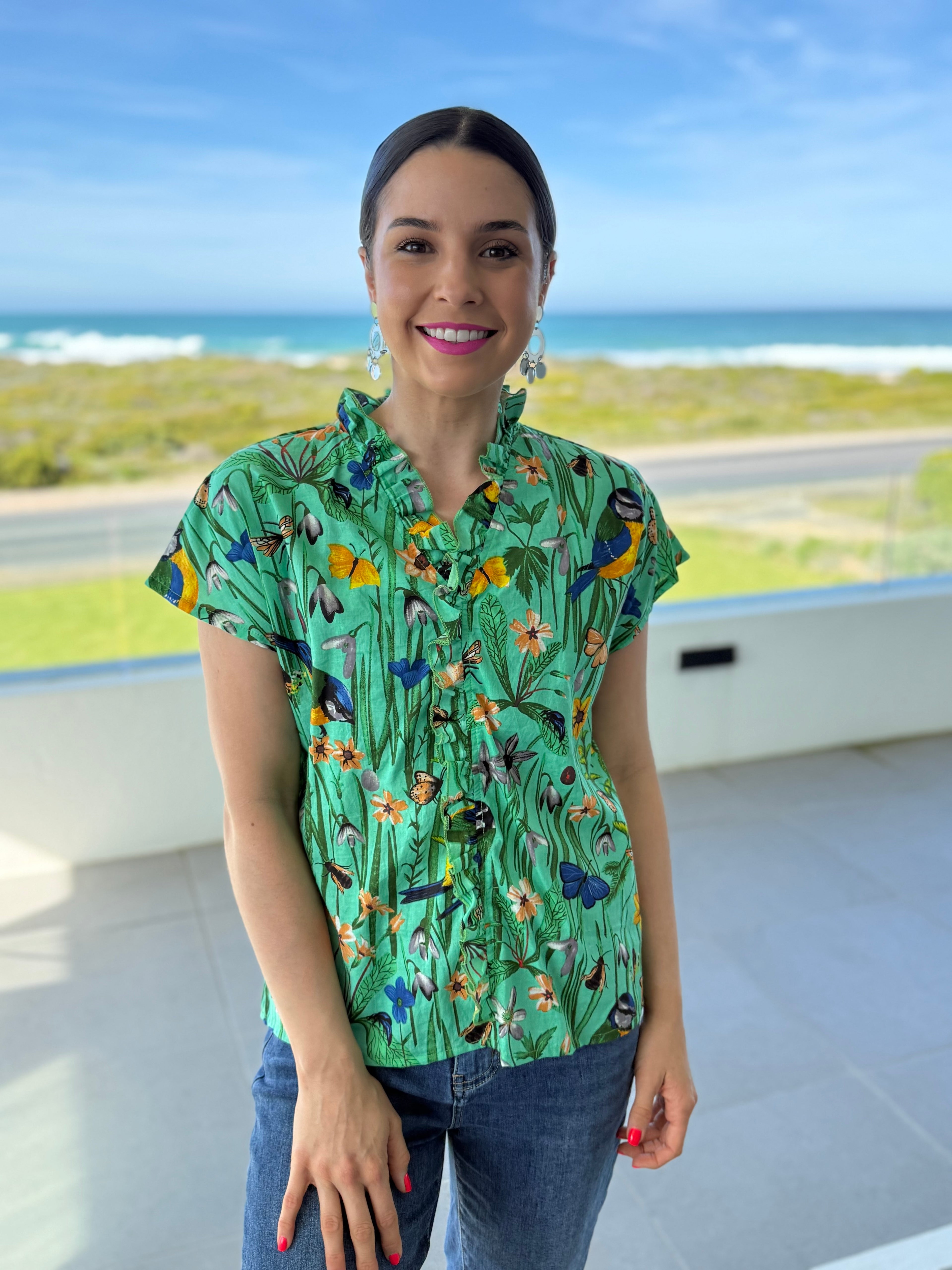 Anelia top- green bird